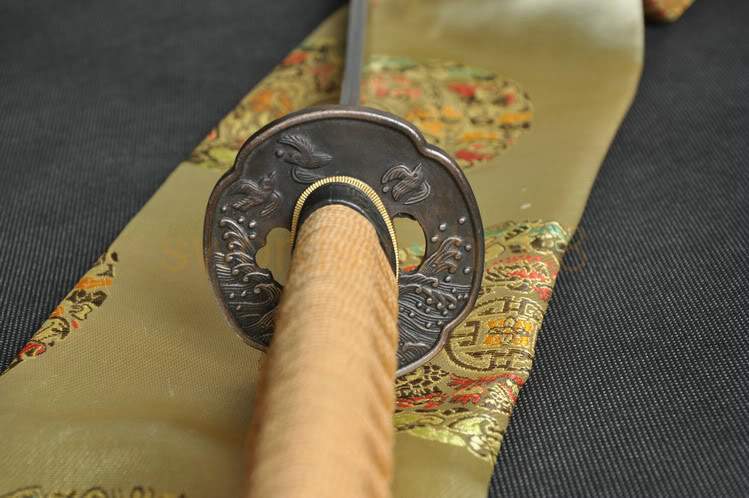 Folded Steel Full Tang Blade SeaBird Brass Tsuba Japanese Samurai Sword Katana