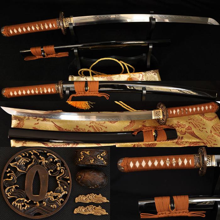Clay Tempered Full Tang Blade Japanese Samurai Wakizashi Sword
